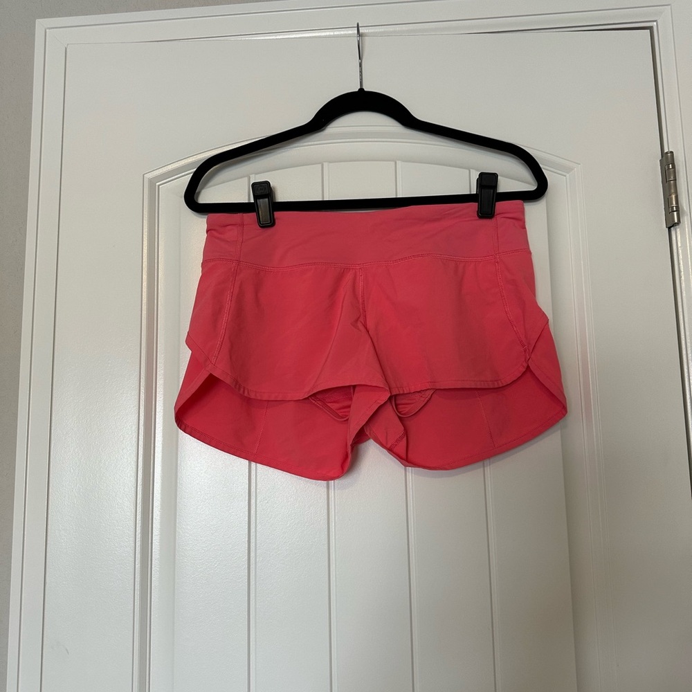 Lululemon Athletica Speed Up Shorts 2.5”